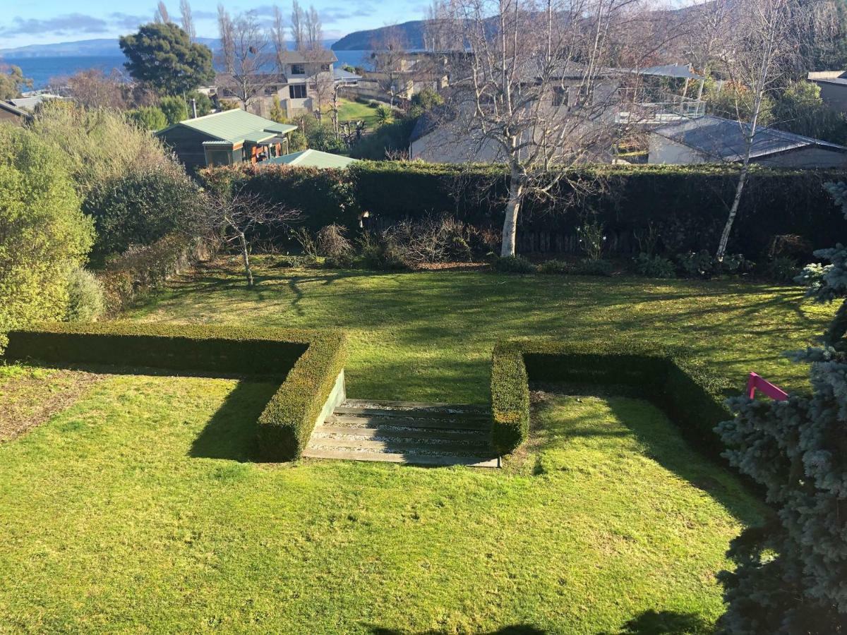 Kinloch Lakeview Lodge - Taupo Exterior photo